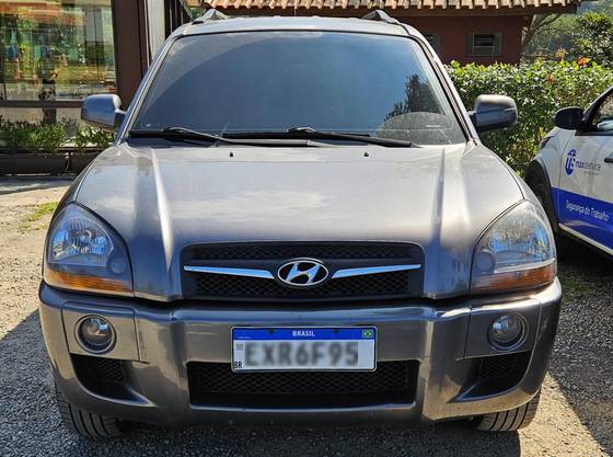 HYUNDAI TUCSON 2.0 MPFI GLS 16V 143CV 2WD FLEX 4P AUTOMÁTICO